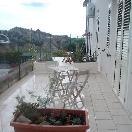 La Poesia Vendégház 3*